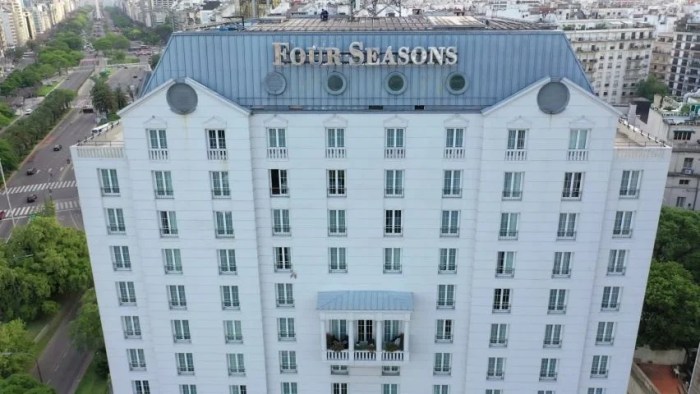 Four seasons hotel corporate